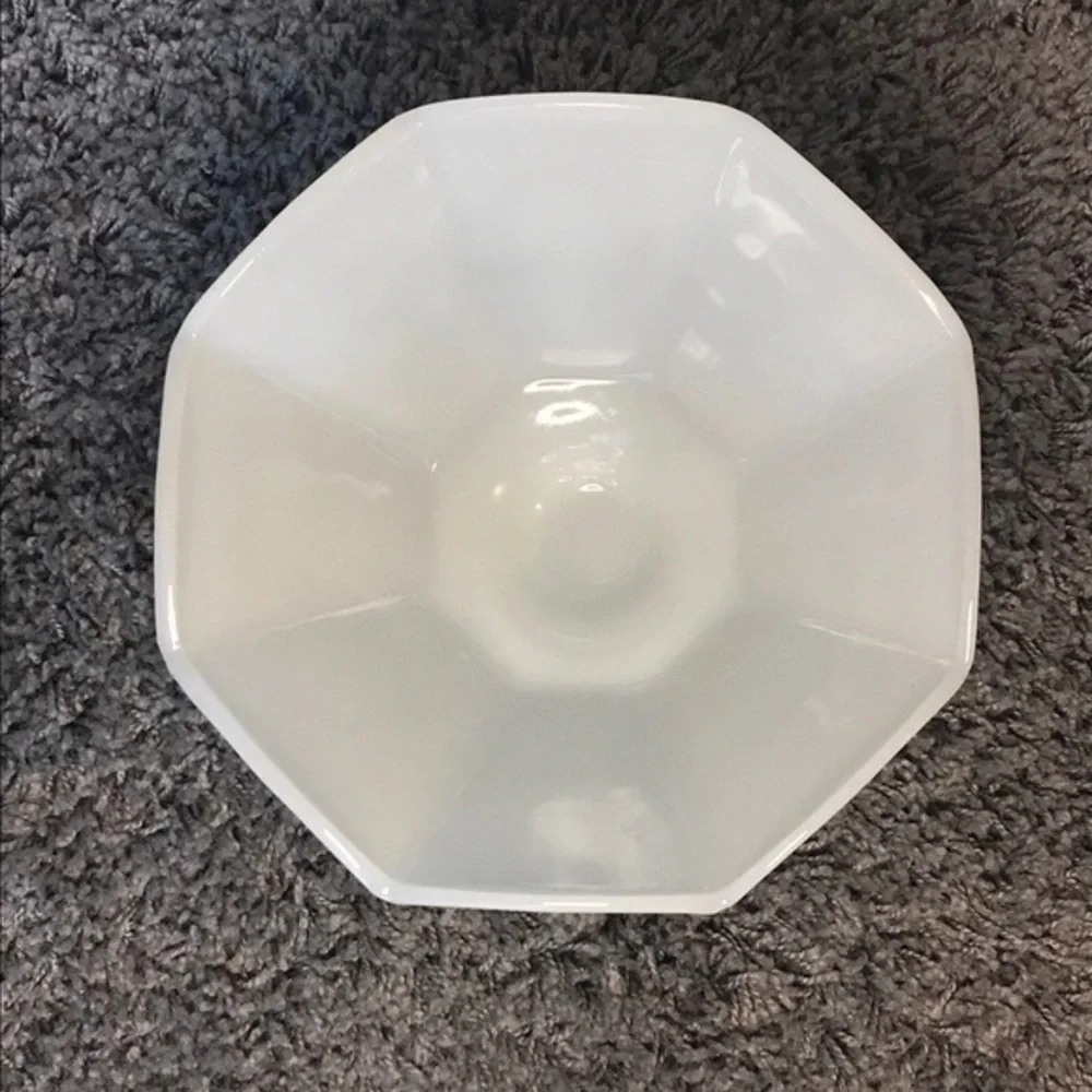 Vintage Anchor‎ Hocking Milk Glass Footed Fruit Bowl - Grape Vine Design - 9”